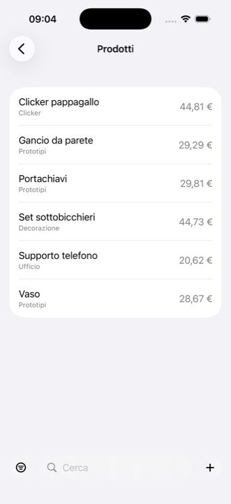 Catalogo dei prodotti in iMaker, ciascuno con la sua categoria e il suo prezzo